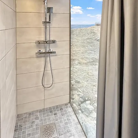 Spegill Escape To Mirror Glass And Breathtaking Calm At 1000m Holiday home