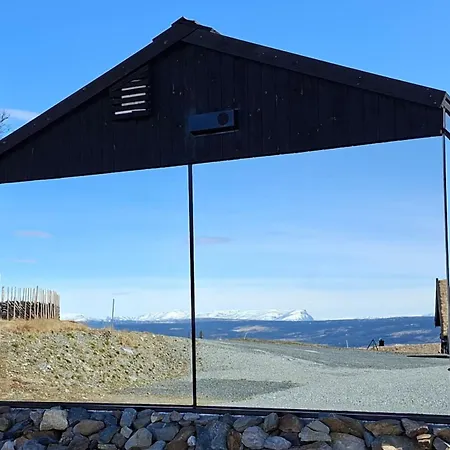Spegill Escape To Mirror Glass And Breathtaking Calm At 1000m Holiday home Aurdal