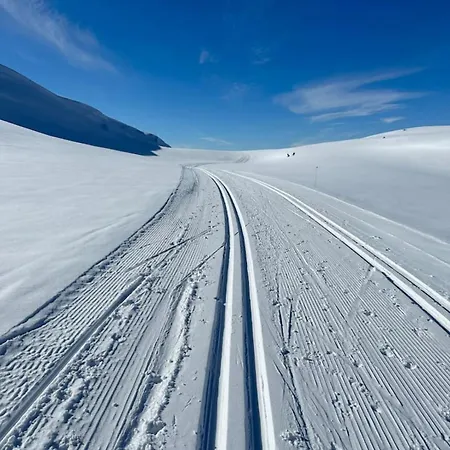 Spegill Escape To Mirror Glass And Breathtaking Calm At 1000m * Aurdal